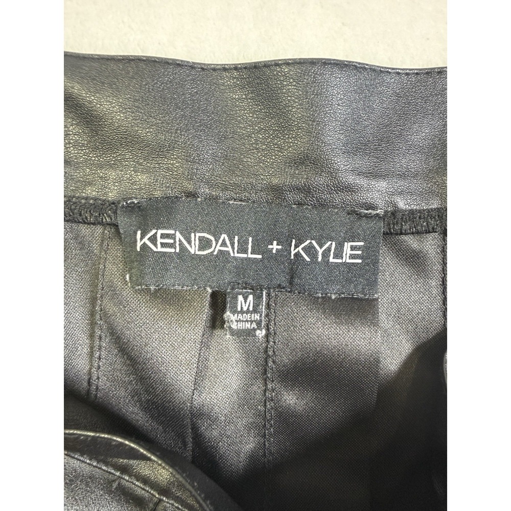 Kendall + Kylie Skirt Womens Medium Black Excellent Pleated Faux Leather Mini - Picture 4 of 7